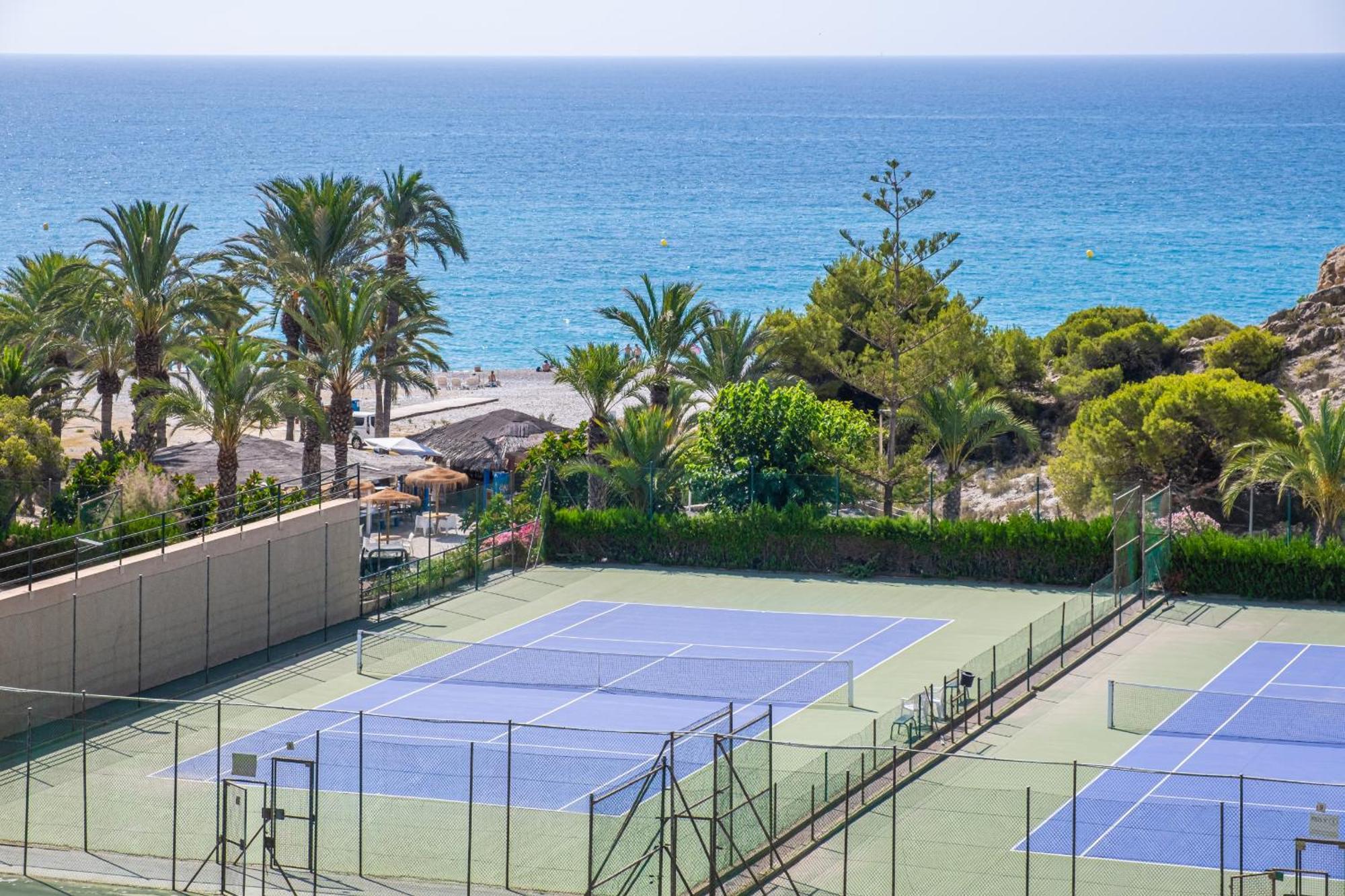 Eurotennis 1009-1 Paradise Beach Apartment 빌라조요사 외부 사진